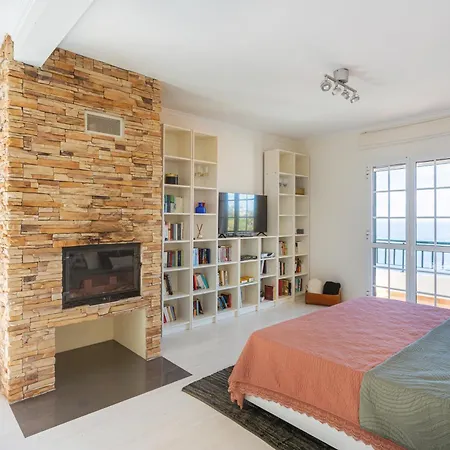 New Portola House By Ymr * Tabua (Madeira)
