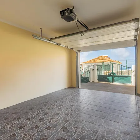 New Portola House By Ymr Holiday home Tabua (Madeira)